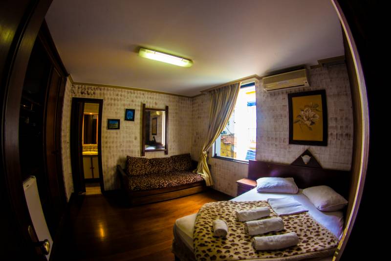 QUARTO SUITE